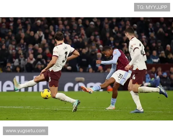 纳尔逊·塞梅多在英超赛季中表现稳健,助力球队进攻竞争力增强