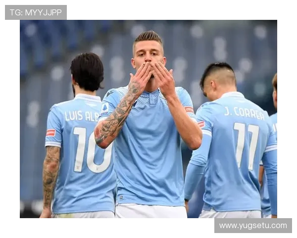 西甲新星崛起，年轻球员在赛季初表现稳健，实力备受关注